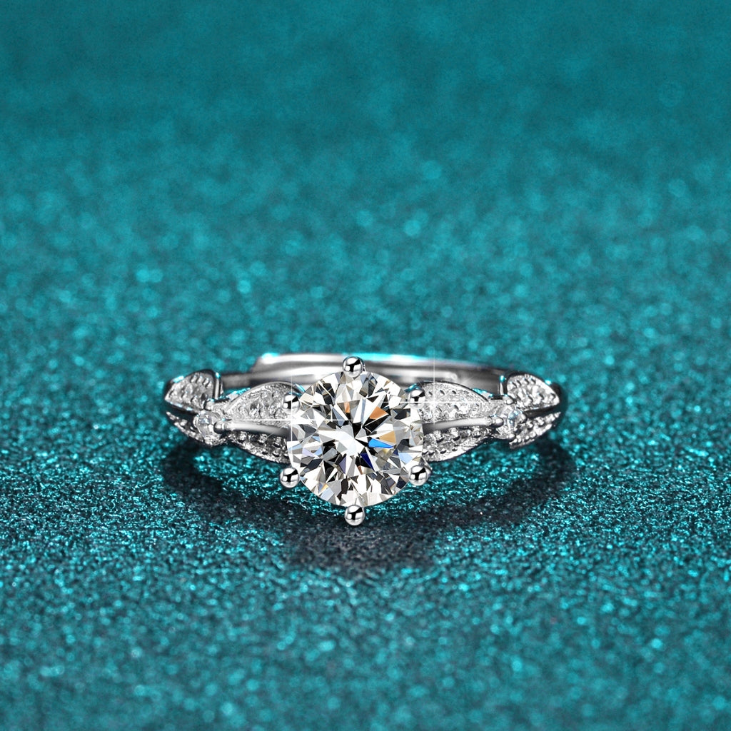 Round Cut Moissanite Classic Ring — 1.0ct, D-color, VVS1, 18K Gold Vermeil