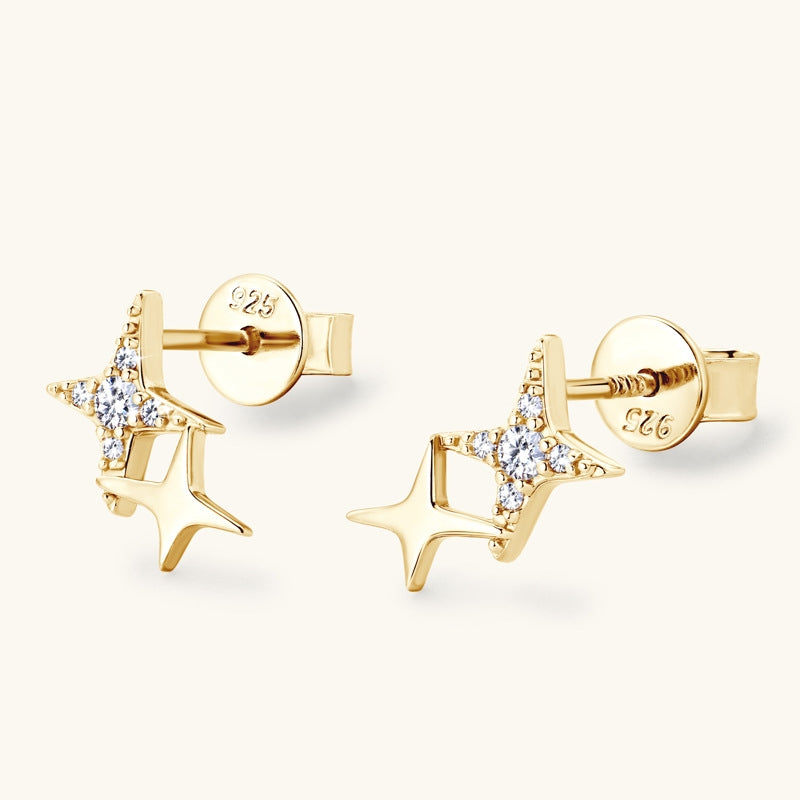 Round Cut Moissanite Star Ring — 2ct, D-color, VVS1, 925 Sterling Silver