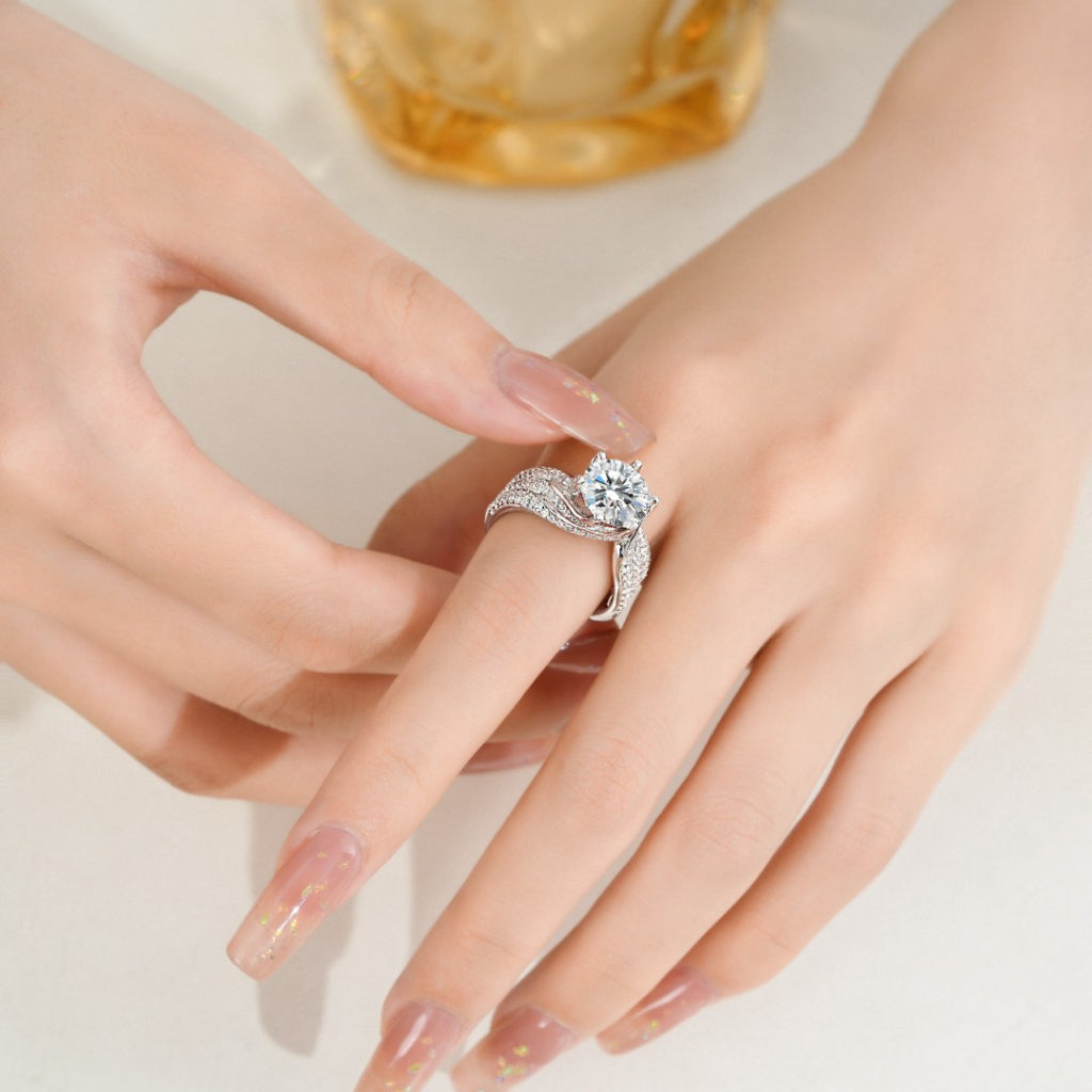 Round Cut Moissanite Heart Ring — 5.0ct, D-color, VVS1, 18K Gold Vermeil