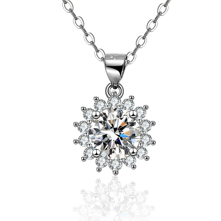 Fareshin Round Cut Classic - , D Color, Vvs1, Moissanite Necklace - 0.5ct / 925 Sterling Silver - additional product view | FARESHIN