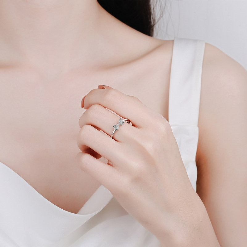 Round Cut Moissanite Heart Ring — 0.5ct, D-color, VVS1, 18K Gold Vermeil