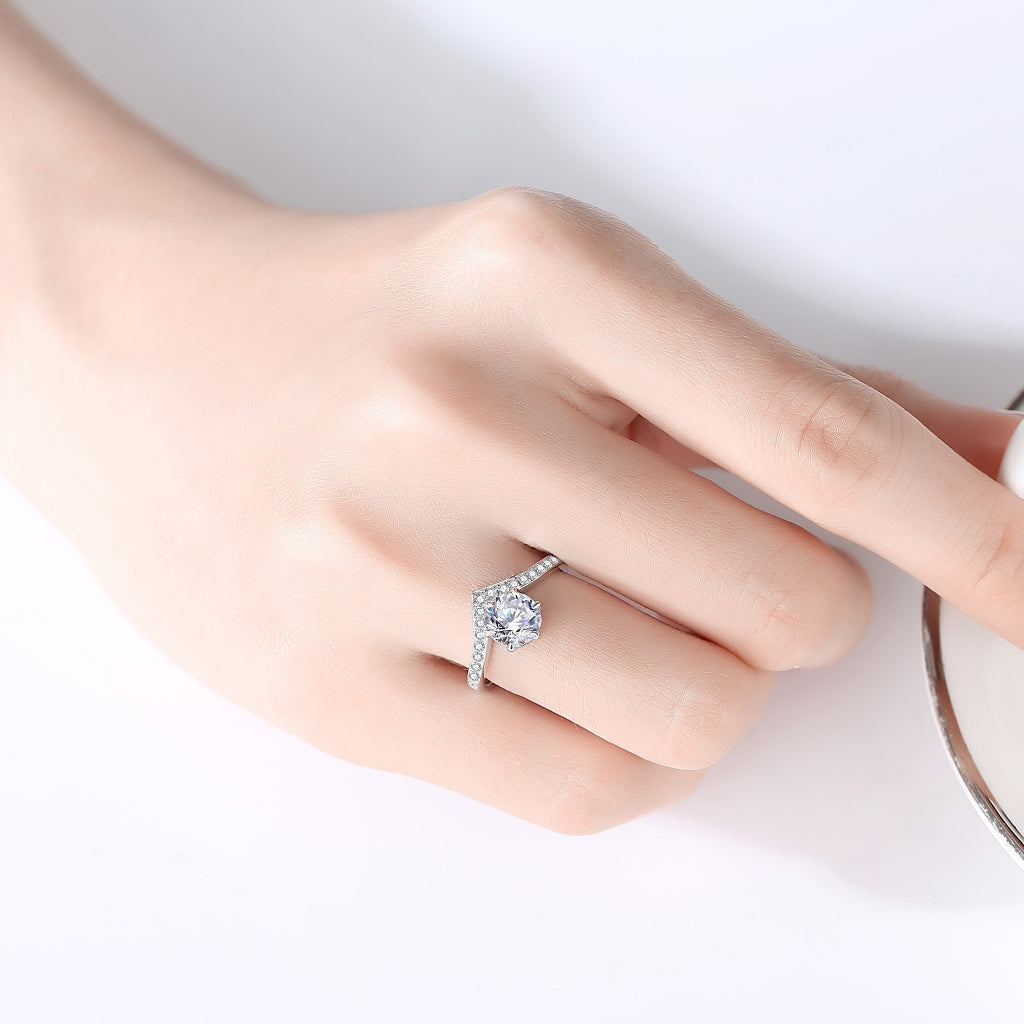 Round Cut Moissanite Classic Ring — 0.5ct, D-color, VVS1, 18K Gold Vermeil
