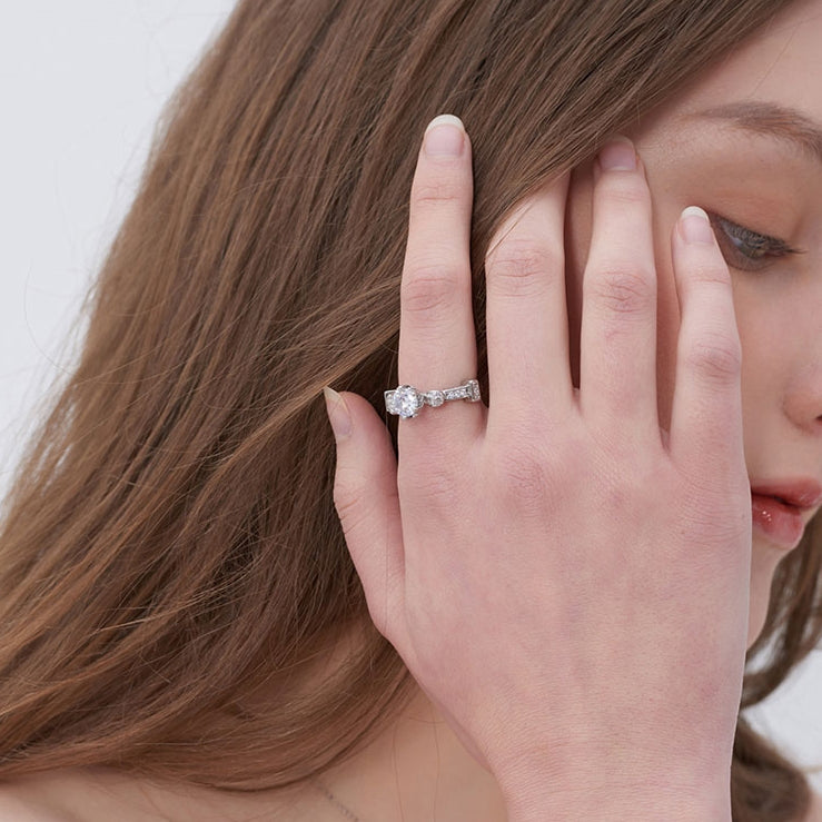 Round Cut Moissanite Sparkle Ring — 0.5ct, D-color, VVS1, 18K Gold Vermeil
