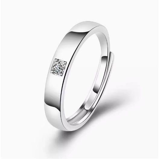 Round Cut Moissanite Classic Ring — 0.5ct, D-color, VVS1, 18K Gold Vermeil