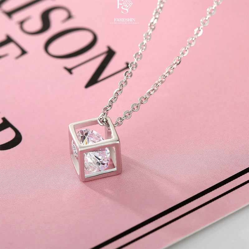 Round Cut Moissanite Classic Necklace — 0.5ct, D-color, VVS1, 925 Sterling Silver