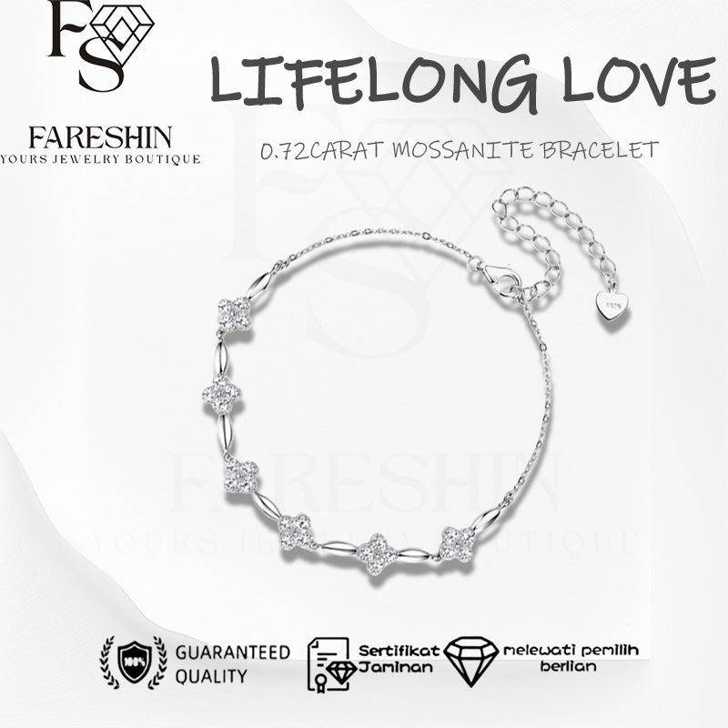 Round Cut Moissanite Heart Bracelet — 0.72ct, D-color, VVS1, 925 Sterling Silver
