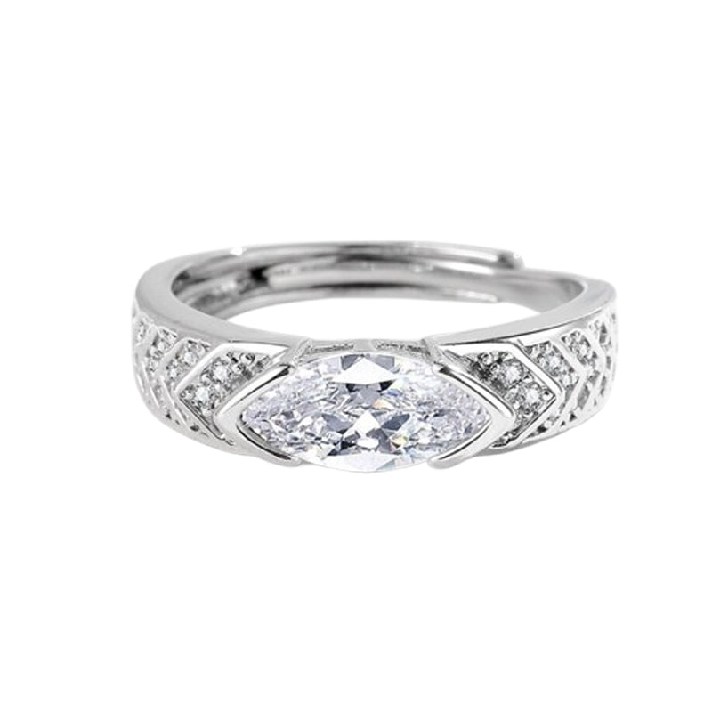 Round Cut Moissanite Classic Ring — 1.0ct, D-color, VVS1, 18K Gold Vermeil
