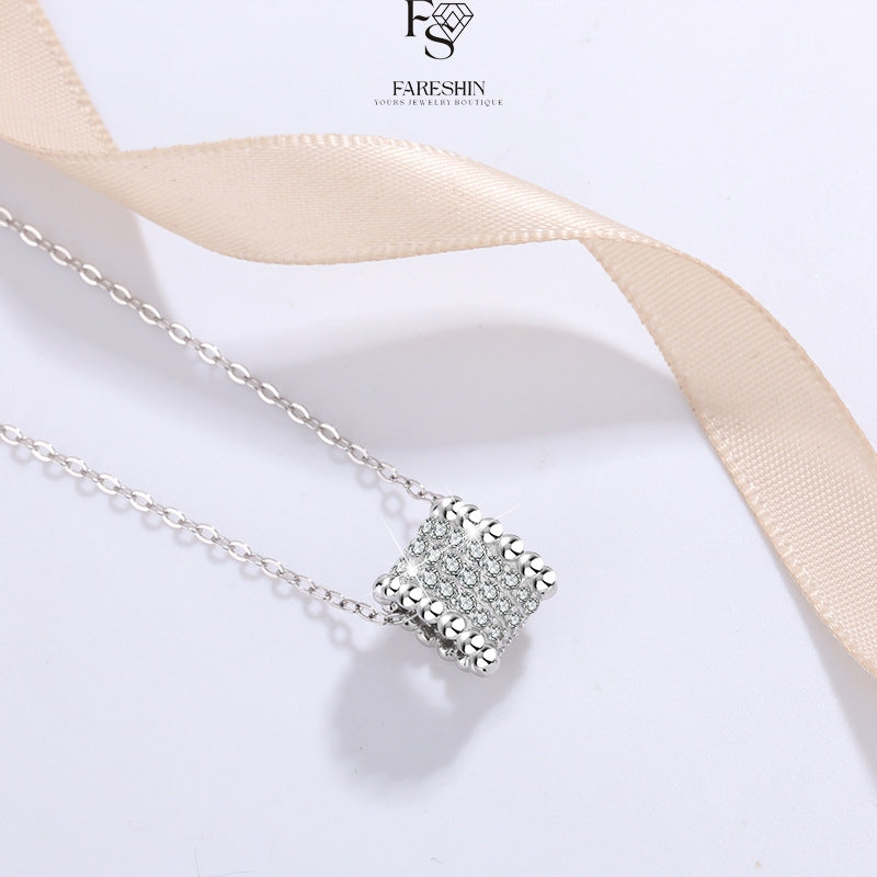 Round Cut Moissanite Classic Necklace — 0.5ct, D-color, VVS1, 925 Sterling Silver