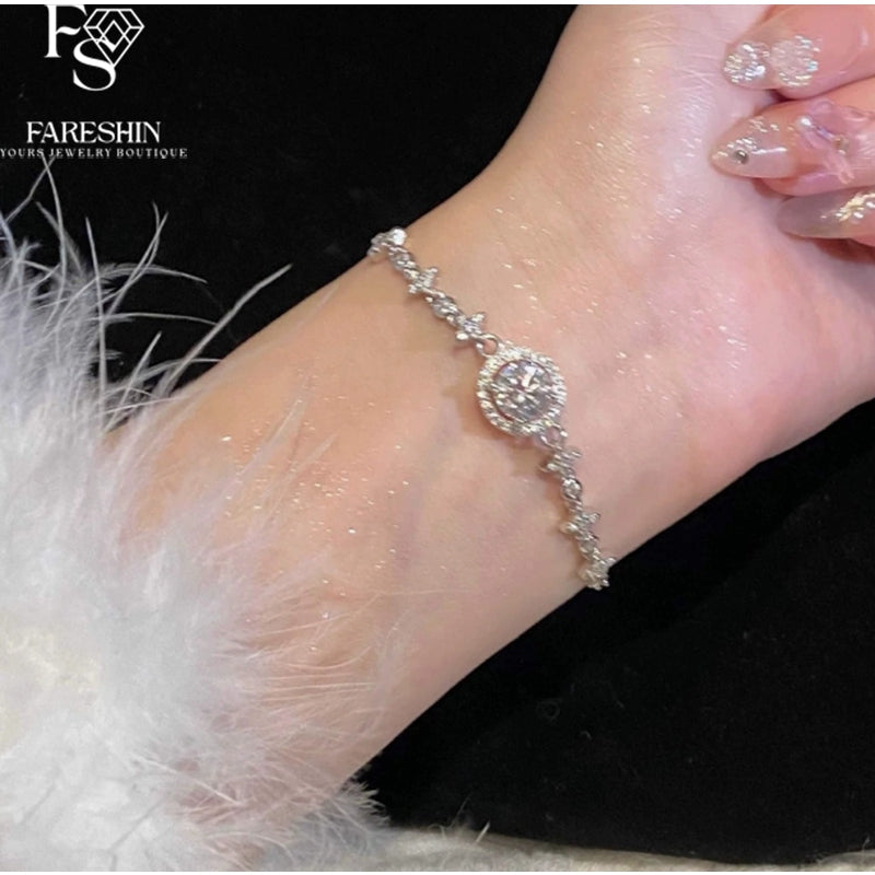 Round Cut Moissanite Star Bracelet — 0.5ct, D-color, VVS1, 925 Sterling Silver