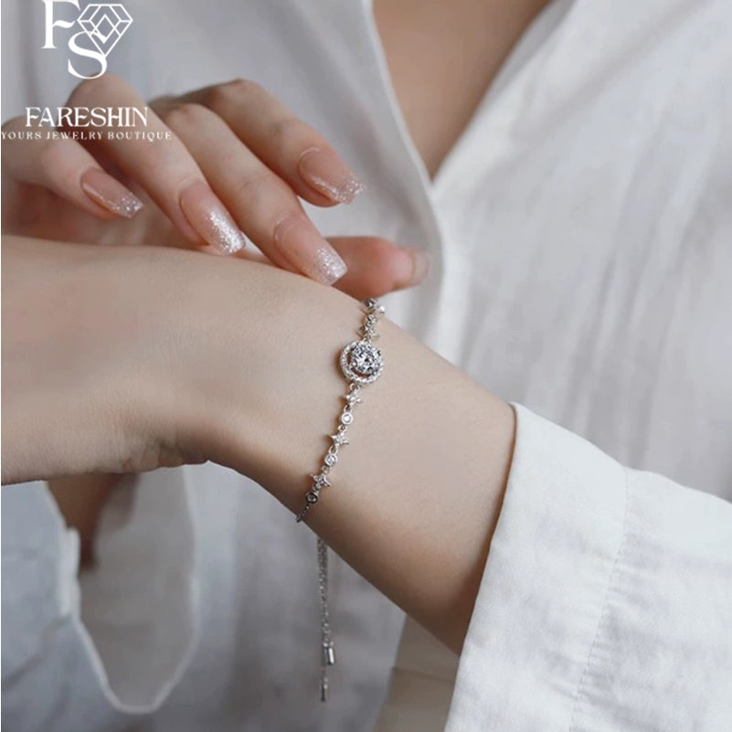 Round Cut Moissanite Star Bracelet — 0.5ct, D-color, VVS1, 925 Sterling Silver