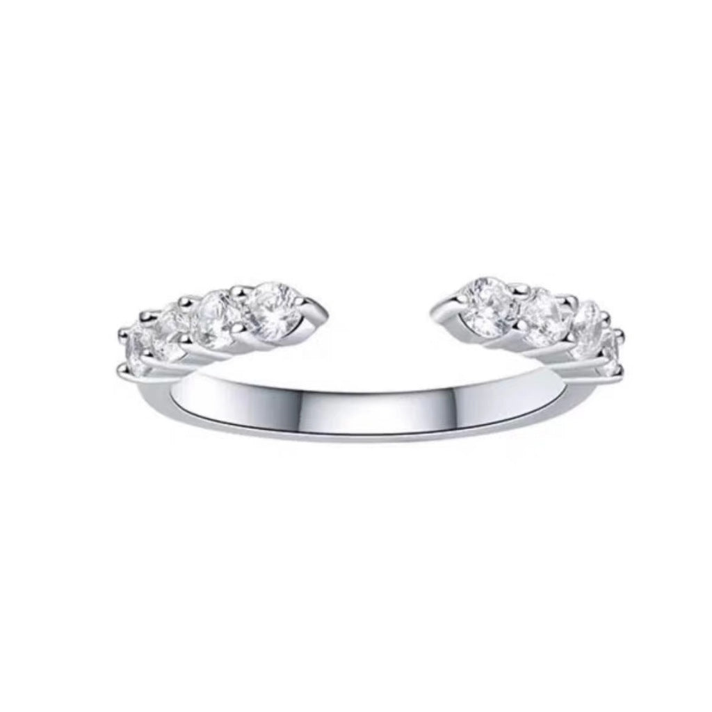 Round Cut Moissanite Star Ring — 0.5ct, D-color, VVS1, 18K Gold Vermeil