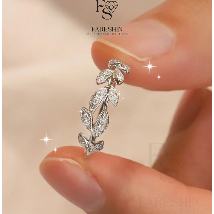 Round Cut Moissanite Classic Ring — 0.5ct, D-color, VVS1, 18K Gold Vermeil