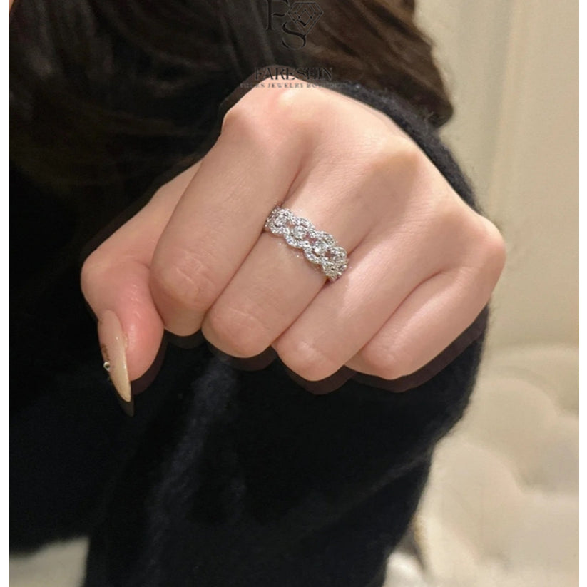 Round Cut Moissanite Classic Ring — 0.5ct, D-color, VVS1, 18K Gold Vermeil