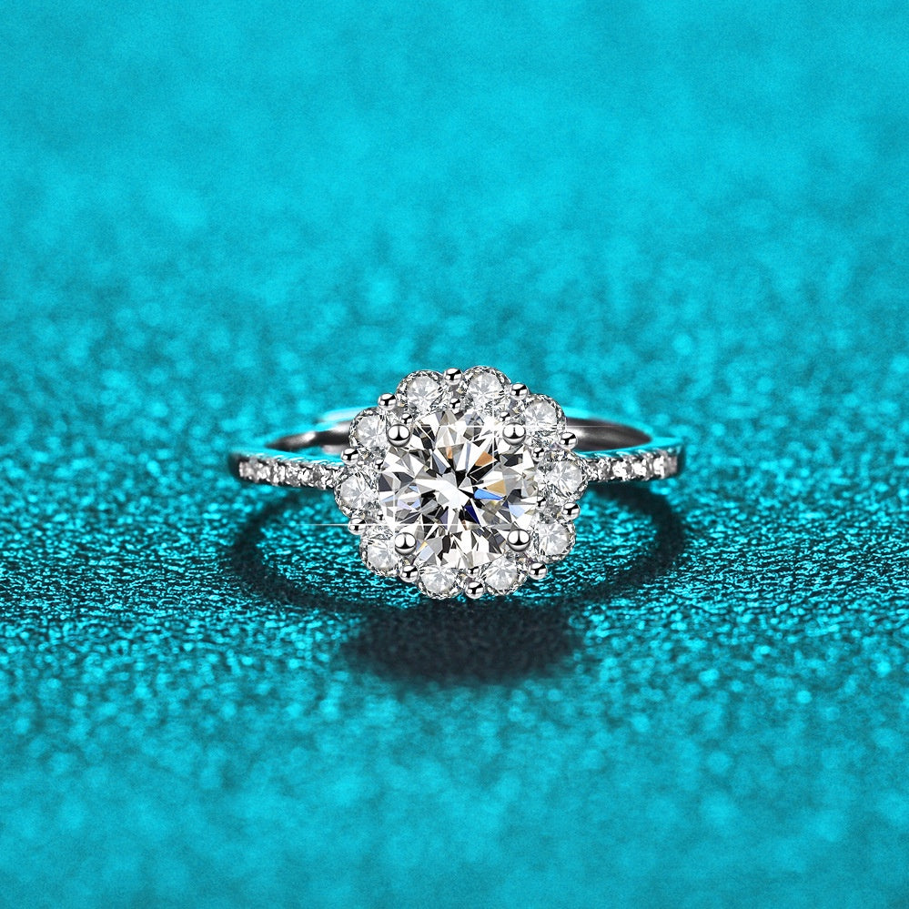 Round Cut Moissanite Classic Ring — 0.5ct, D-color, VVS1, 18K Gold Vermeil