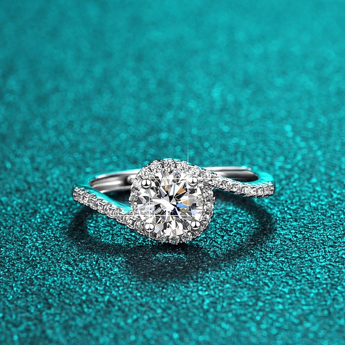 Round Cut Moissanite Classic Ring — 0.5ct, D-color, VVS1, 18K Gold Vermeil