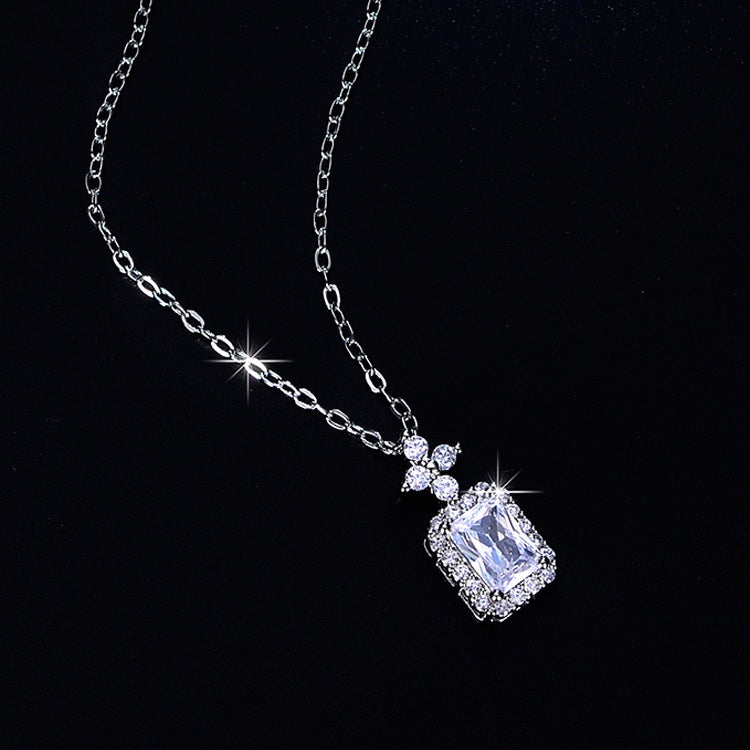 Round Cut Moissanite Classic Necklace — 0.5ct, D-color, VVS1, 925 Sterling Silver