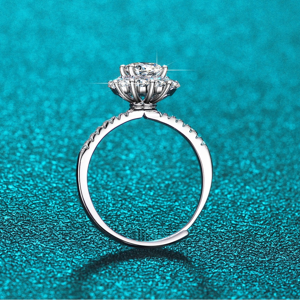 Round Cut Moissanite Classic Ring — 0.5ct, D-color, VVS1, 18K Gold Vermeil