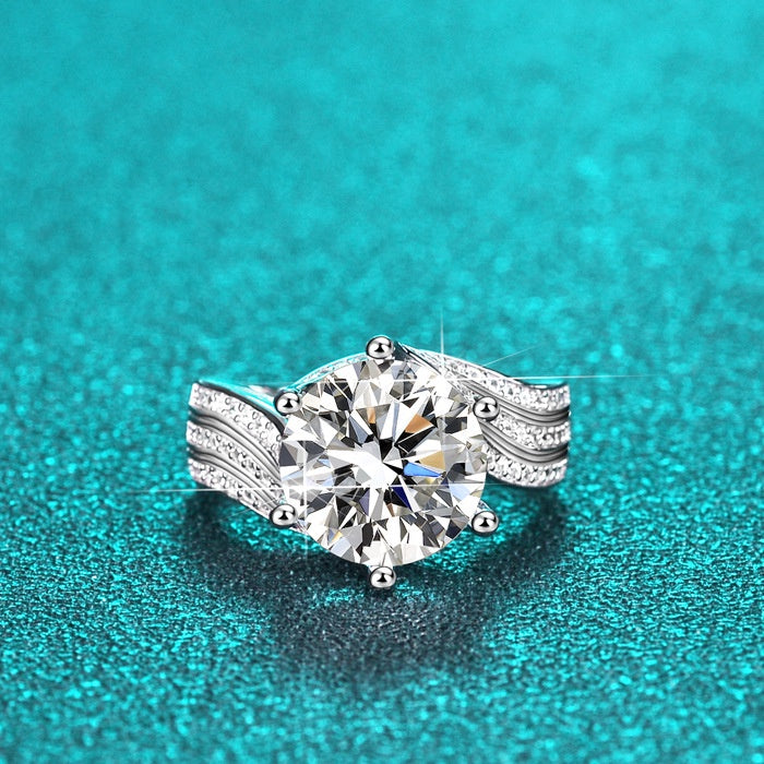 Round Cut Moissanite Heart Ring — 5.0ct, D-color, VVS1, 18K Gold Vermeil