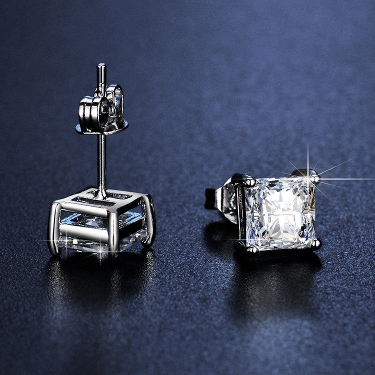 Round Cut Moissanite Star Ring — 0.5ct, D-color, VVS1, 925 Sterling Silver