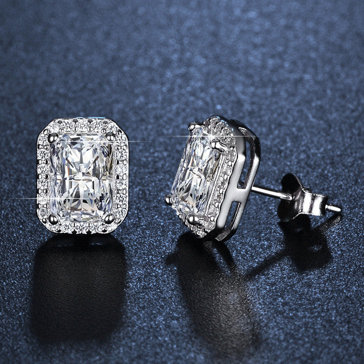 Round Cut Moissanite Square Ring — 2ct, D-color, VVS1, 925 Sterling Silver